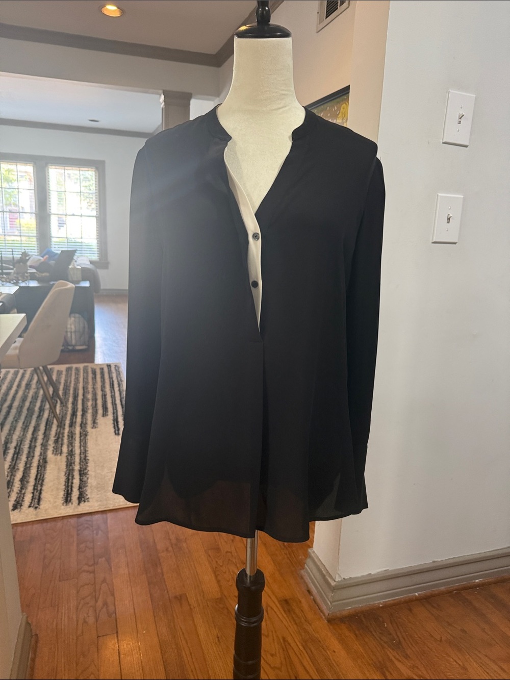 Vince Black 100% Silk Long-Sleeve Blouse